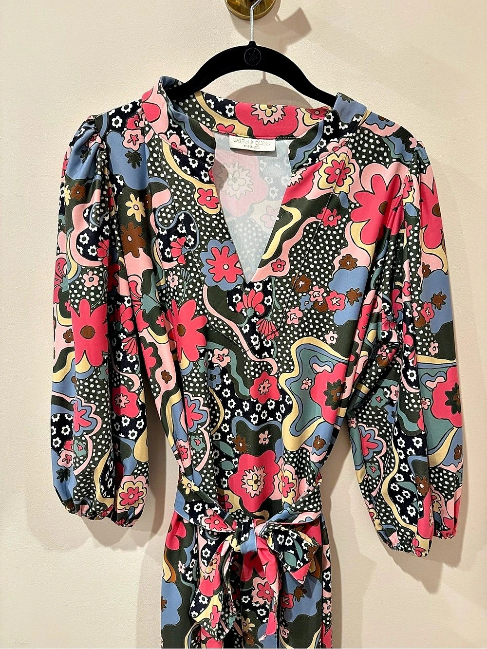 Smith & Quinn Floral Maxi Dress in Black & Pink Like New